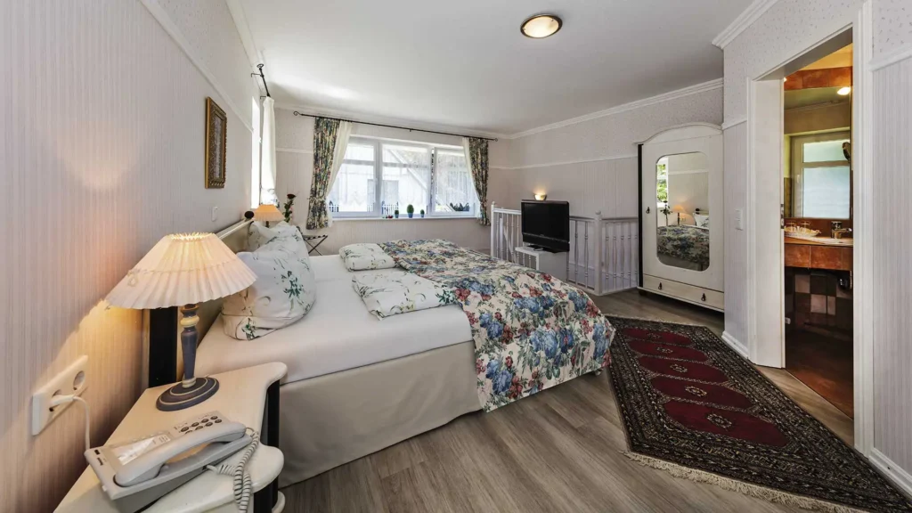 historischer-krug-galerie-suite1