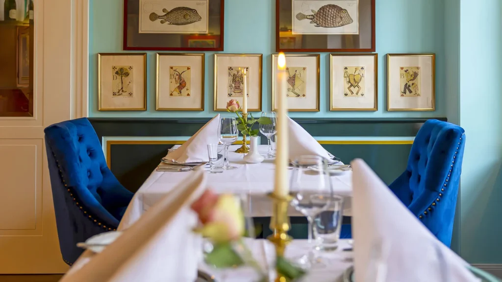 historischer-krug-zimmer-bett-schluessel